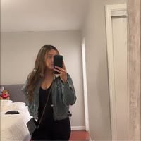 Profile Picture of Chrystal Diaz (@chrystal.diaz.944) on Facebook