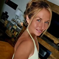 Profile Picture of Tova Jacobsen (@tova.jacobsen) on Facebook