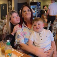 Profile Picture of Julie Holmes (@Julie-Holmes) on Facebook