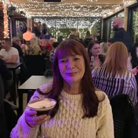 Profile Picture of Julie Holmes (@julie.holmes.927758) on Facebook