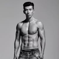 Profile Picture of Sean Ro (@jinuSEAN3000) on Facebook