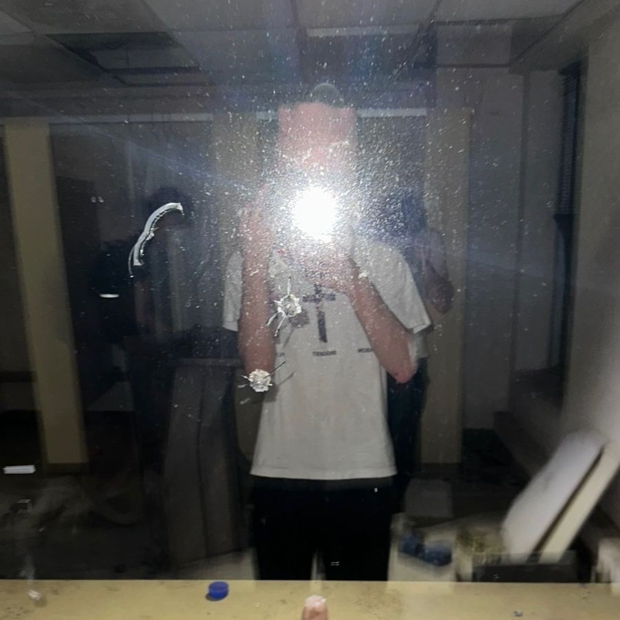 Profile Picture of waste (@waste) on Tiktok_profile
